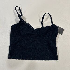 NWT Gilly Hicks Black Lace Bralette Women’s Small Scalloped Lace Crop Bra